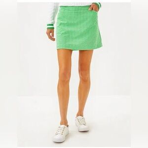 EUC Lilly Pulitzer® Monica Luxletic Skort fauna green performance gingham